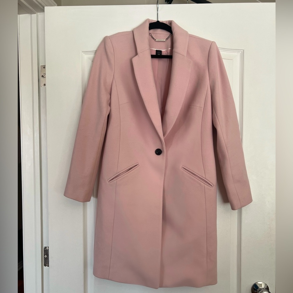 ❌SOLD❌ Soft pink coat (S)